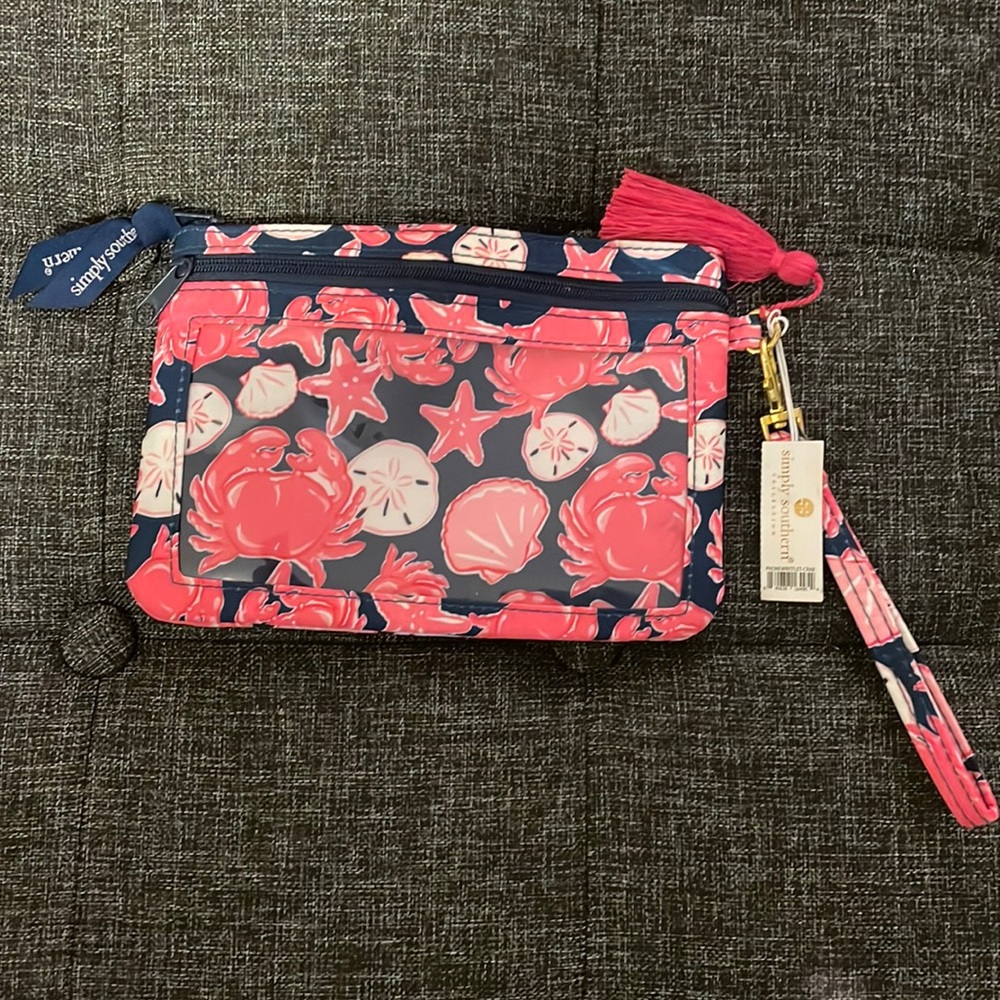 Simply Southern Phone Wristlet. NWT